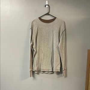 Mossimo Supply Co. Gray and Brown Athletic Fit Top